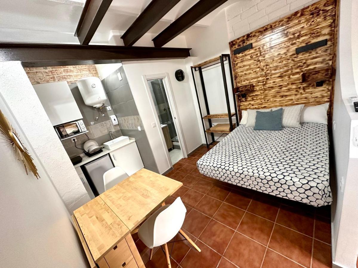 Nuevos Apartamentos Frente Al Mar Y A La Playa Castelldefels Exterior foto